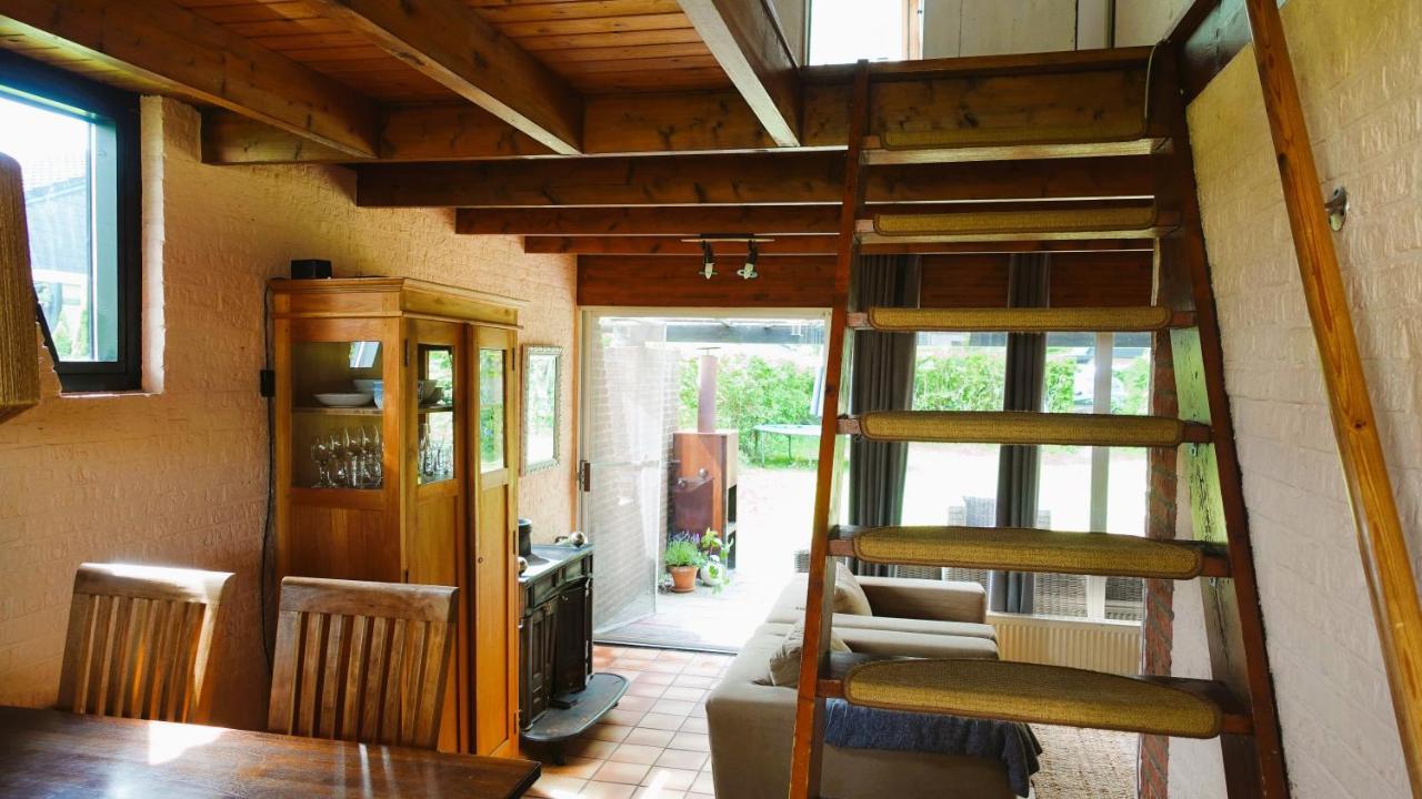 Oude-Tonge Holiday House Near Fishing Waters Exterior foto
